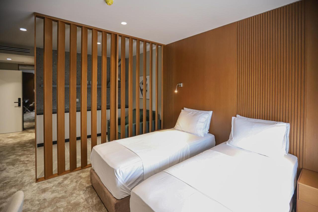 Urbanin Apartment & Hotel ティラナ エクステリア 写真