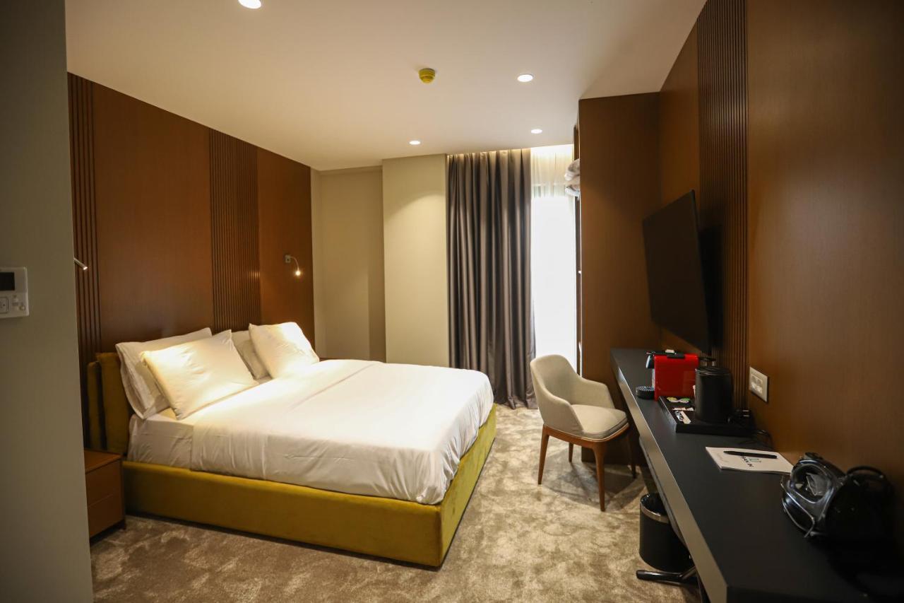 Urbanin Apartment & Hotel ティラナ エクステリア 写真